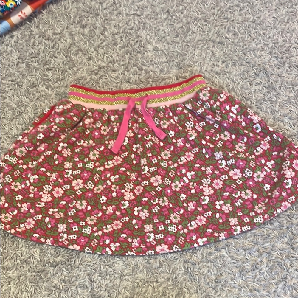 Mini Boden flower skirt size 5-6